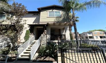 1561 Ledgestone Lane, Pomona, California 91767, 2 Bedrooms Bedrooms, ,3 BathroomsBathrooms,Residential,Buy,1561 Ledgestone Lane,TR24232887