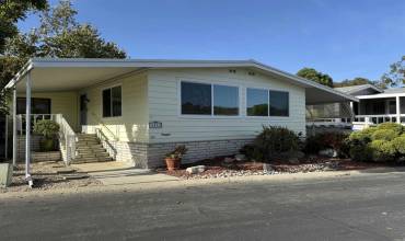 3480 Don Lorenzo Drive, Carlsbad, California 92010, 3 Bedrooms Bedrooms, ,2 BathroomsBathrooms,Residential,Buy,3480 Don Lorenzo Drive,NDP2409935