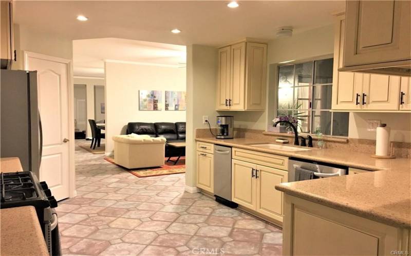 Kitchen open to dining area
