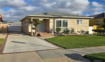 16926 La Salle Avenue, Gardena, California 90247, 4 Bedrooms Bedrooms, ,2 BathroomsBathrooms,Residential,Buy,16926 La Salle Avenue,SB24232958