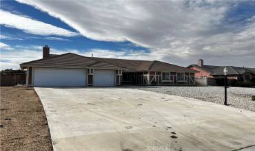 13026 Paraiso Road, Apple Valley, California 92308, 4 Bedrooms Bedrooms, ,2 BathroomsBathrooms,Residential,Buy,13026 Paraiso Road,PW24230081