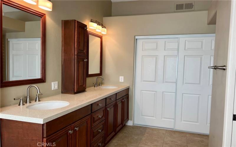 Primary Bathroom with double sinks and walk in closet!