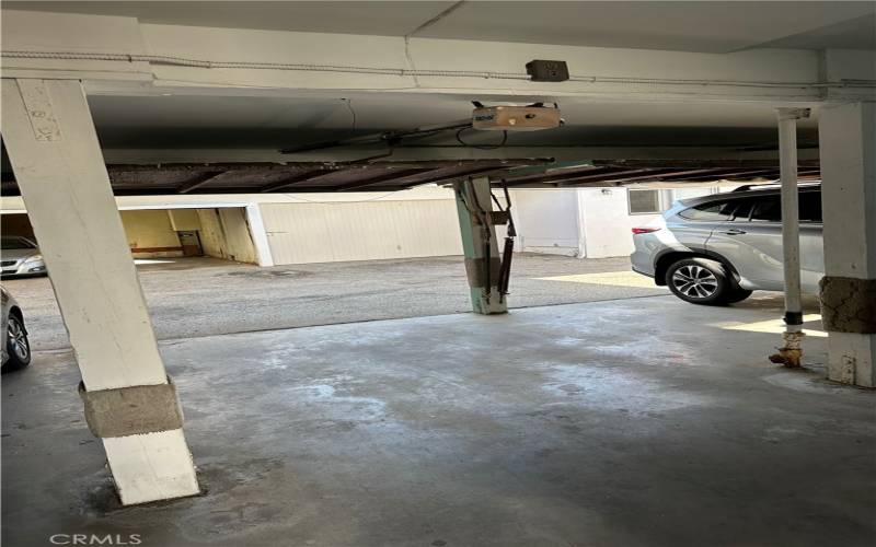 1 spot of carport