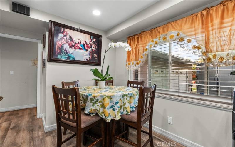 Breakfast Nook Area