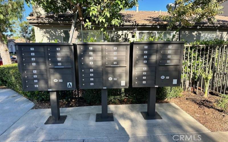 Mailbox station