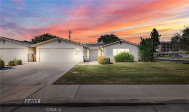 5600 Cypress Point Drive, Bakersfield, California 93309, 2 Bedrooms Bedrooms, ,1 BathroomBathrooms,Residential,Buy,5600 Cypress Point Drive,SR24233195