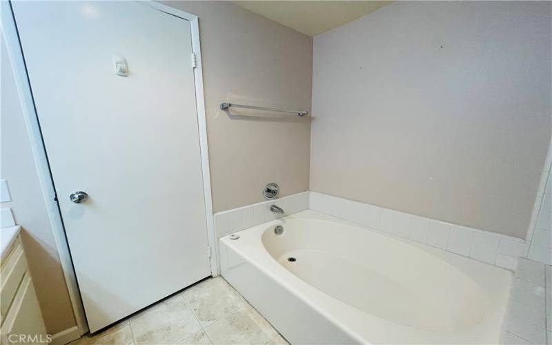 Primary Bathroom Soaking Tub