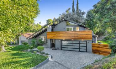 4642 Poe Avenue, Woodland Hills, California 91364, 5 Bedrooms Bedrooms, ,3 BathroomsBathrooms,Residential Lease,Rent,4642 Poe Avenue,SR24233444