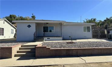 264 E Hill Street, Lake Elsinore, California 92530, 3 Bedrooms Bedrooms, ,1 BathroomBathrooms,Residential Lease,Rent,264 E Hill Street,SW24233637