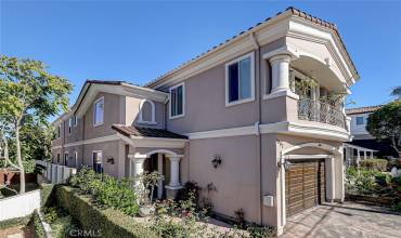 1907 Voorhees Avenue, Redondo Beach, California 90278, 5 Bedrooms Bedrooms, ,3 BathroomsBathrooms,Residential Lease,Rent,1907 Voorhees Avenue,SB24229084