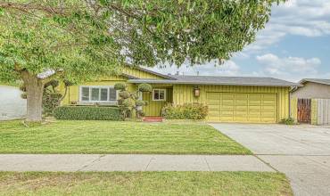 828 Bedford Drive, Salinas, California 93901, 3 Bedrooms Bedrooms, ,2 BathroomsBathrooms,Residential,Buy,828 Bedford Drive,ML81986554