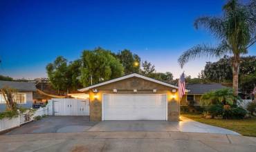 926 Finch St, El Cajon, California 92020, 3 Bedrooms Bedrooms, ,2 BathroomsBathrooms,Residential,Buy,926 Finch St,240026766SD