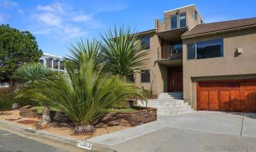 13613 Mar Scenic, Del Mar, California 92014, 4 Bedrooms Bedrooms, ,3 BathroomsBathrooms,Residential Lease,Rent,13613 Mar Scenic,240026800SD