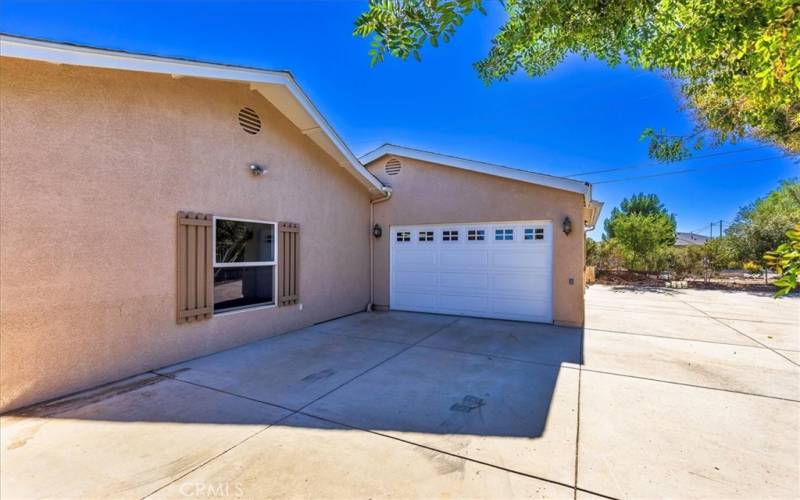 RV parking on side of house