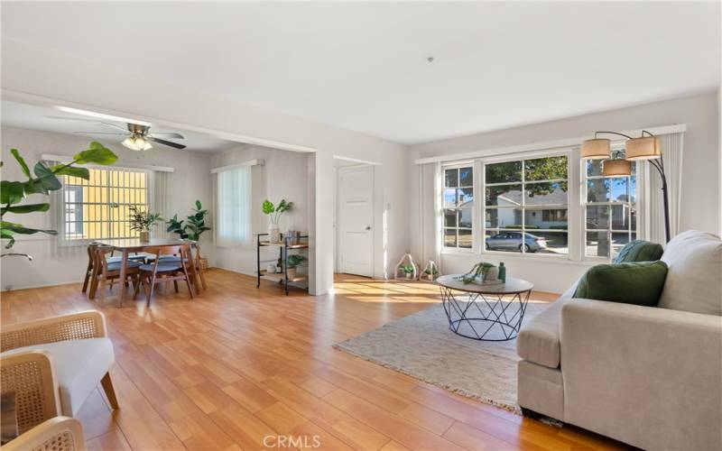 Living Room, Dining Room, and Entryway.