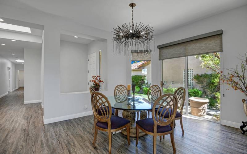 013DINING ROOM TO ENTRY MLS