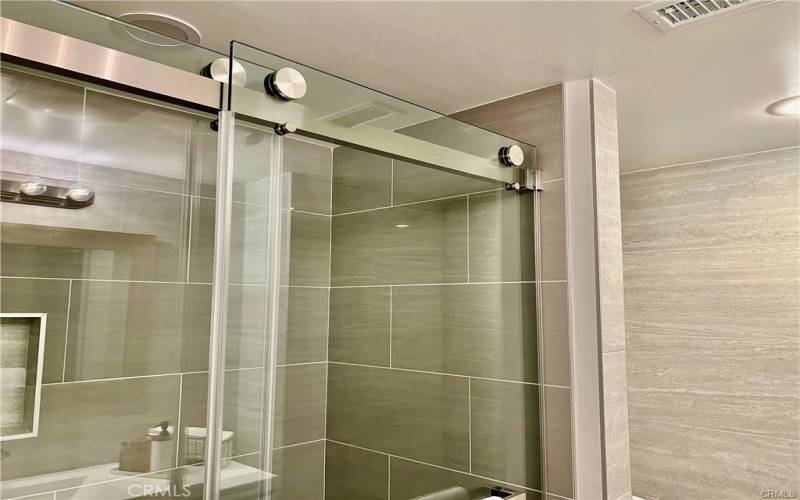 Large walk in showers in both bathrooms!