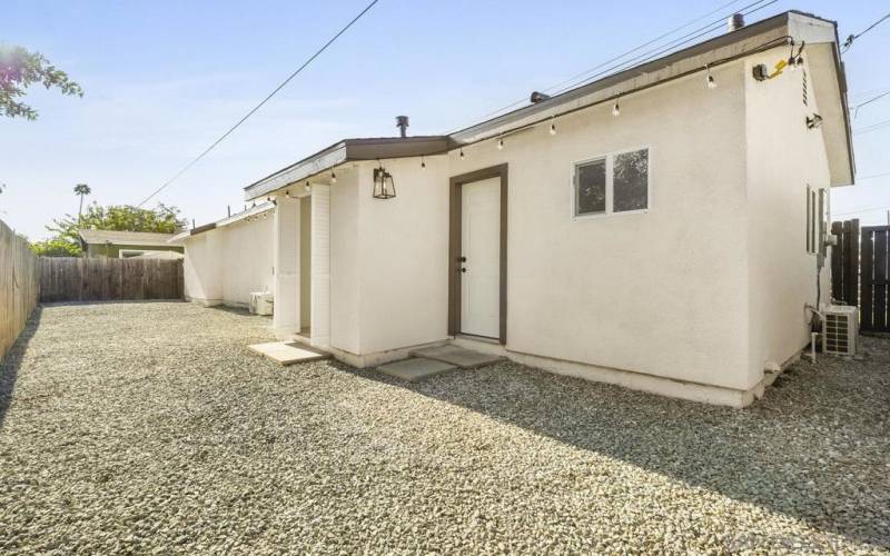 Laundry Room in Double Door area