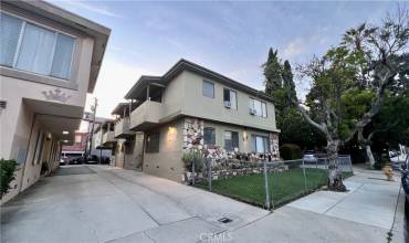 919 N Orange Grove Avenue 3, Los Angeles, California 90046, 1 Bedroom Bedrooms, ,1 BathroomBathrooms,Residential Lease,Rent,919 N Orange Grove Avenue 3,SR24234460