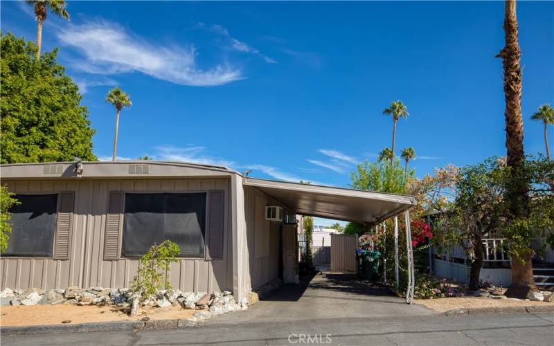 Spacious Carport