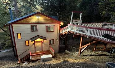 313 Dorn Drive, Crestline, California 92325, 2 Bedrooms Bedrooms, ,1 BathroomBathrooms,Residential,Buy,313 Dorn Drive,CV24233720