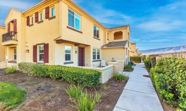 1800 E Lakeshore Drive 808, Lake Elsinore, California 92530, 3 Bedrooms Bedrooms, ,2 BathroomsBathrooms,Residential,Buy,1800 E Lakeshore Drive 808,SW24228181