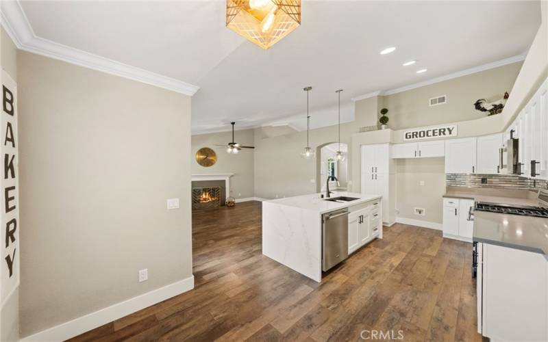 Beautiful kitchen with plenty of storage