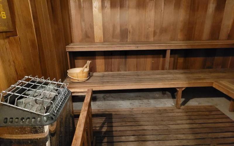 Clubhouse Sauna 1