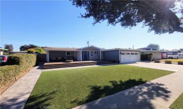 2710 Marber Avenue, Long Beach, California 90815, 3 Bedrooms Bedrooms, ,2 BathroomsBathrooms,Residential Lease,Rent,2710 Marber Avenue,PW24234666