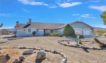 411 Calaveras Road, Pinon Hills, California 92372, 3 Bedrooms Bedrooms, ,2 BathroomsBathrooms,Residential,Buy,411 Calaveras Road,HD24234568