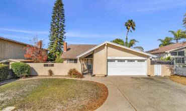 1243 Calle Candelero, Chula Vista, California 91910, 4 Bedrooms Bedrooms, ,3 BathroomsBathrooms,Residential,Buy,1243 Calle Candelero,PTP2407019