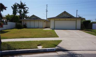 9202 Aloha Drive, Huntington Beach, California 92646, 4 Bedrooms Bedrooms, ,2 BathroomsBathrooms,Residential Lease,Rent,9202 Aloha Drive,OC24234882