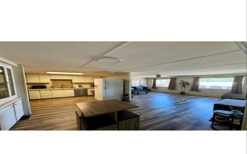 Kitchen and breakfast nook