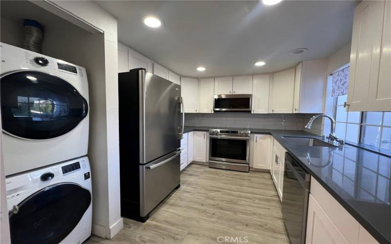 White Shaker Cabinets with Quartz Counters