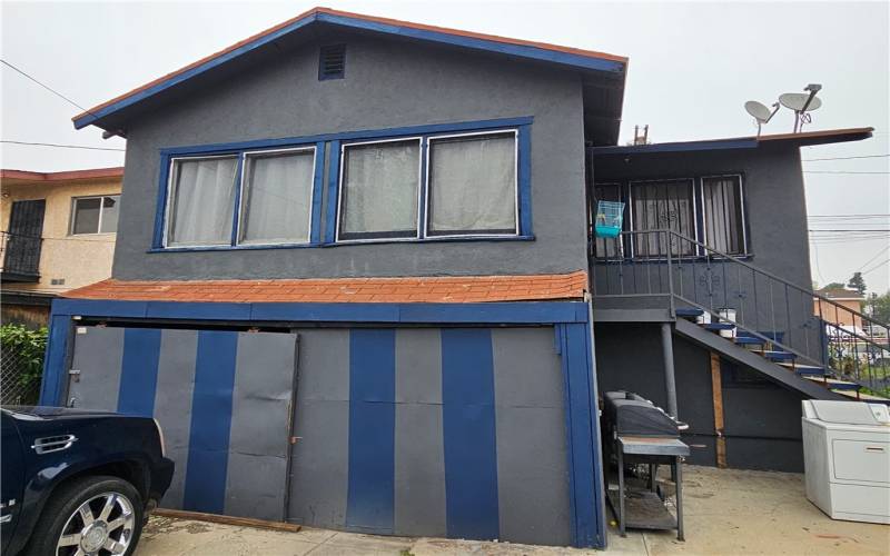 Rear Garage & Upstairs Unit