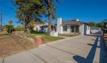 6628 Gentry Avenue, North Hollywood, California 91606, 4 Bedrooms Bedrooms, ,3 BathroomsBathrooms,Residential Lease,Rent,6628 Gentry Avenue,SR24234348