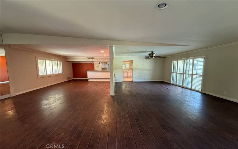 Formal and wet bar