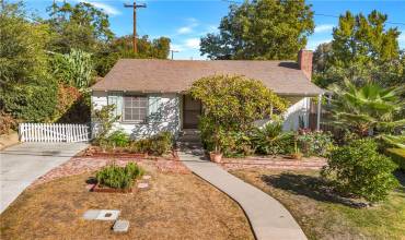 620 N Woods Avenue, Fullerton, California 92832, 3 Bedrooms Bedrooms, ,2 BathroomsBathrooms,Residential,Buy,620 N Woods Avenue,OC24227953