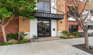 3687 4th Ave 308, San Diego, California 92103, 2 Bedrooms Bedrooms, ,2 BathroomsBathrooms,Residential,Buy,3687 4th Ave 308,240026953SD