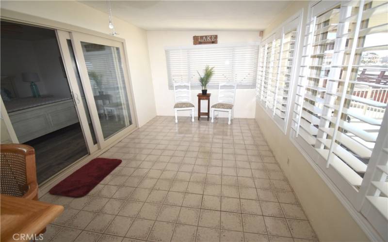 Sunroom/ Bonus Room