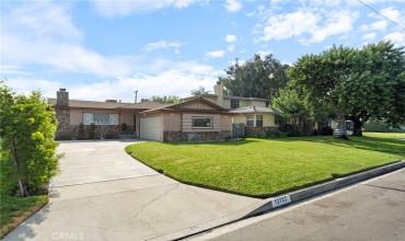 12722 Glynn Avenue, Downey, California 90242, 2 Bedrooms Bedrooms, ,2 BathroomsBathrooms,Residential,Buy,12722 Glynn Avenue,DW24206054