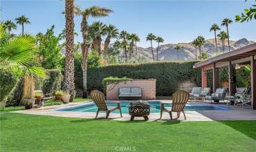 1560 S Beverly Drive, Palm Springs, California 92264, 4 Bedrooms Bedrooms, ,2 BathroomsBathrooms,Residential,Buy,1560 S Beverly Drive,ND24234750