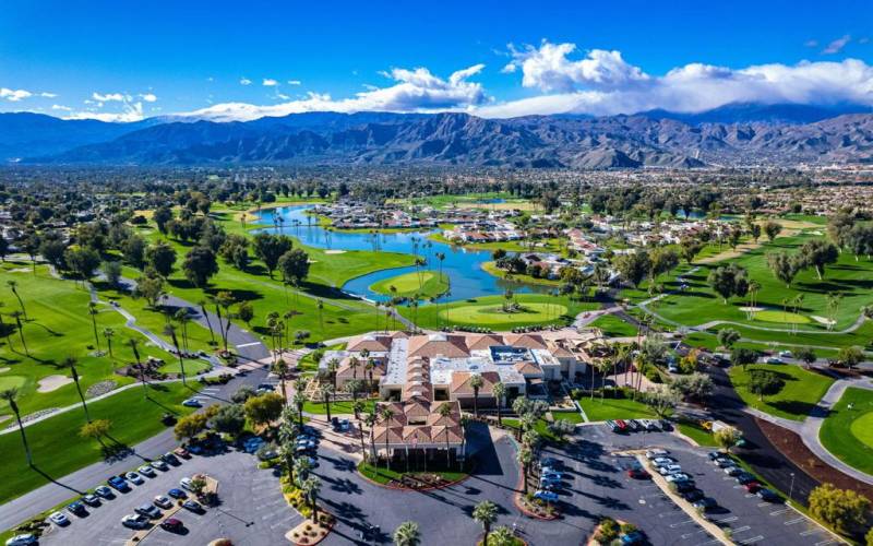 Mission Hills Clubhouse & Golf Course