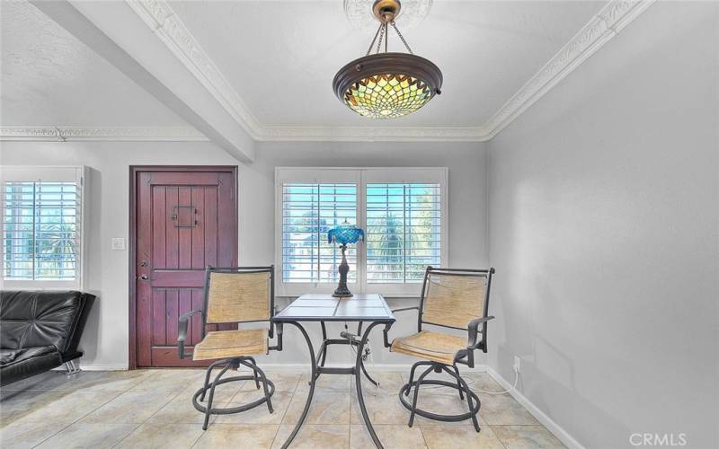 Nook, wood shutters, tiffany lamp