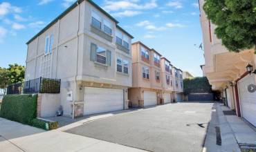 25481 Dodge Avenue 1, Harbor City, California 90710, 3 Bedrooms Bedrooms, ,2 BathroomsBathrooms,Residential Lease,Rent,25481 Dodge Avenue 1,SB24184209