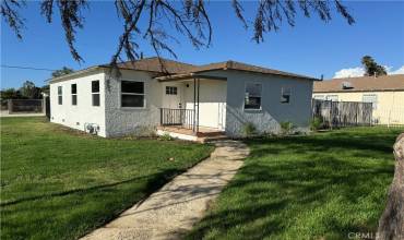 333 S Aprilia Avenue, Compton, California 90220, 3 Bedrooms Bedrooms, ,1 BathroomBathrooms,Residential,Buy,333 S Aprilia Avenue,PW24234933