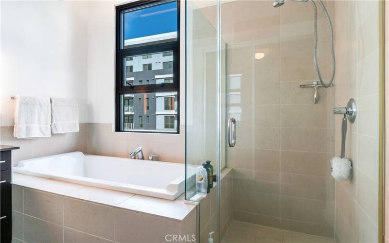 Primary Bath - Tub & Shower