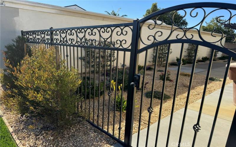 Side Gate at front of house