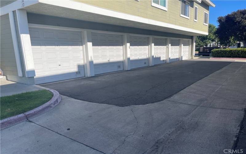 Large Single Garage