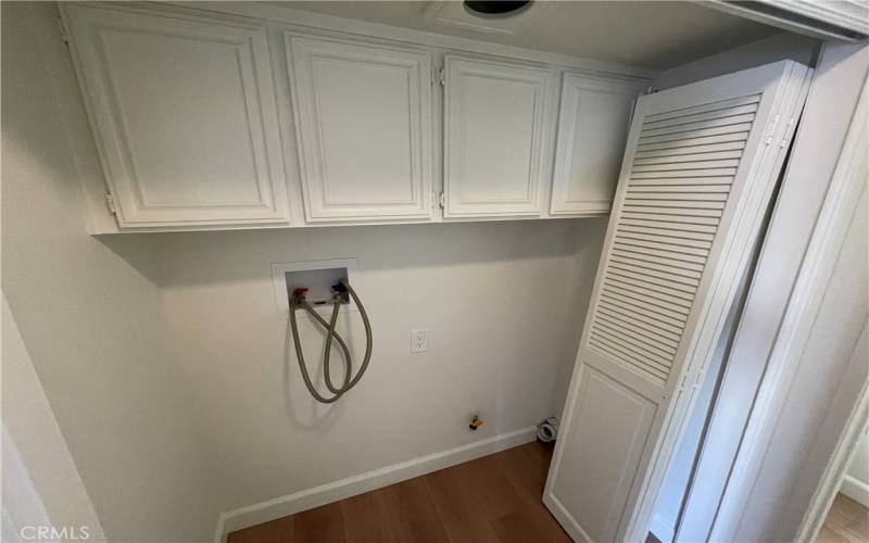 Laundry Room Inside with Gas Hookups